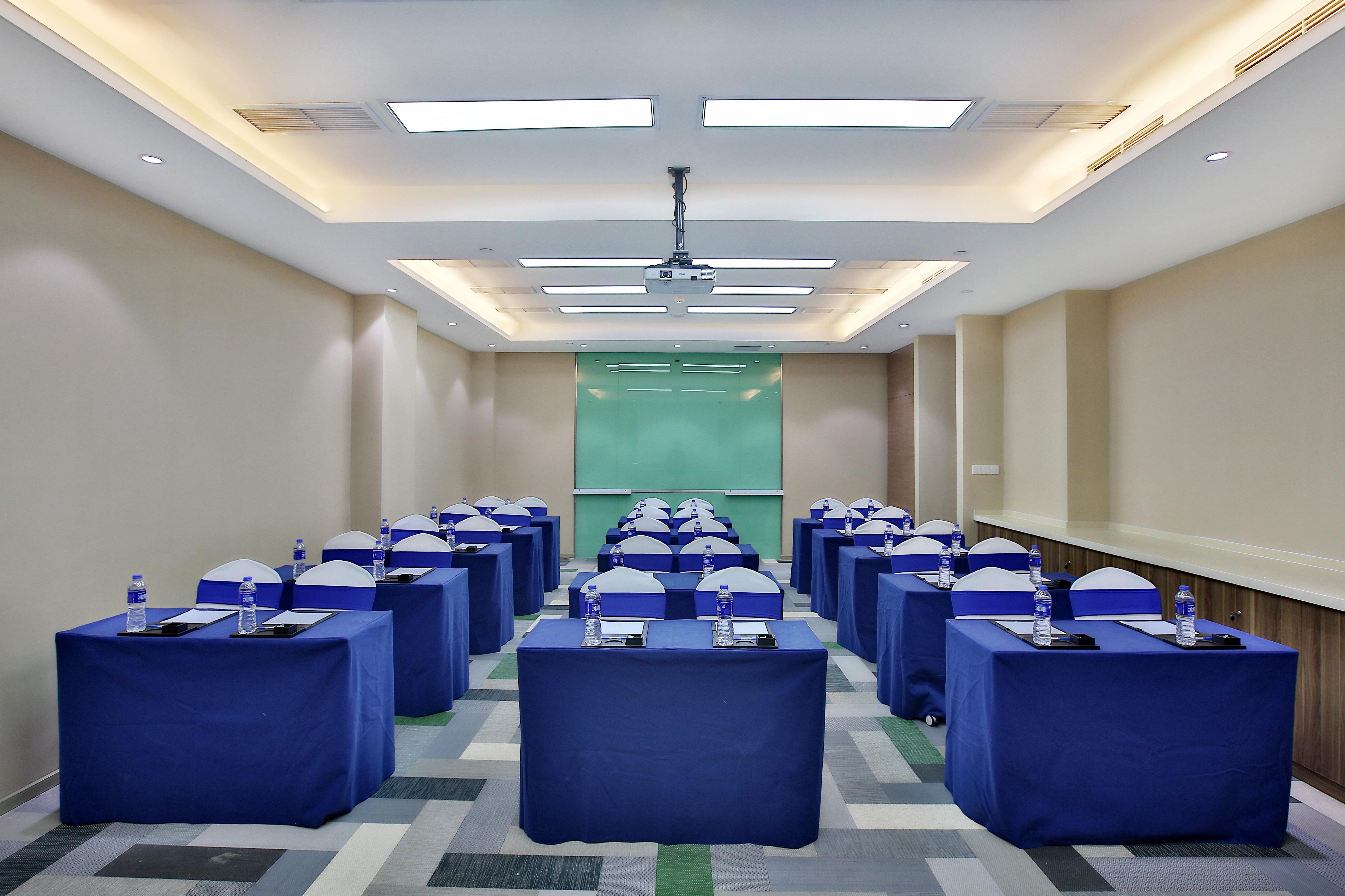 Holiday Inn Express Langfang Park View By Ihg Extérieur photo